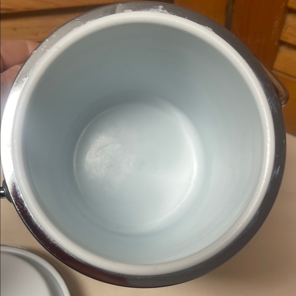 Mid Century Modern, Vintage Silver and White Ice Bucket - Picture 12 of 16